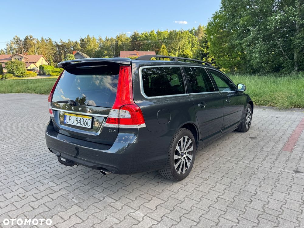 Volvo V70 D4 Momentum - 3