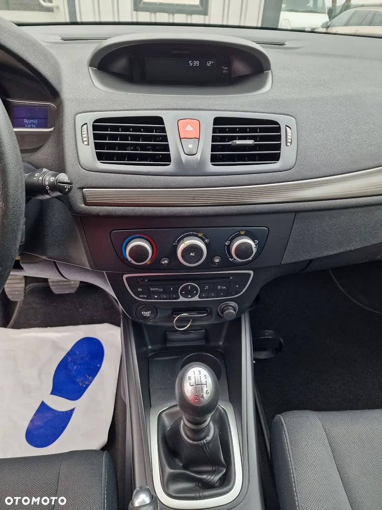 Renault Megane 1.6 16V 110 Authentique - 17