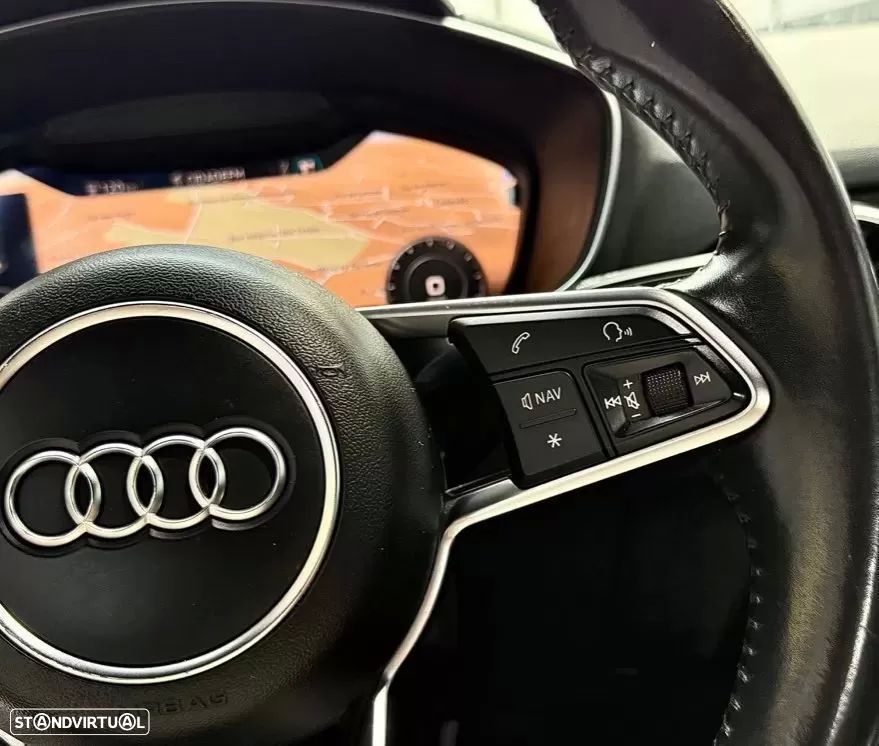 Audi TT Coupé 2.0 TDI - 26