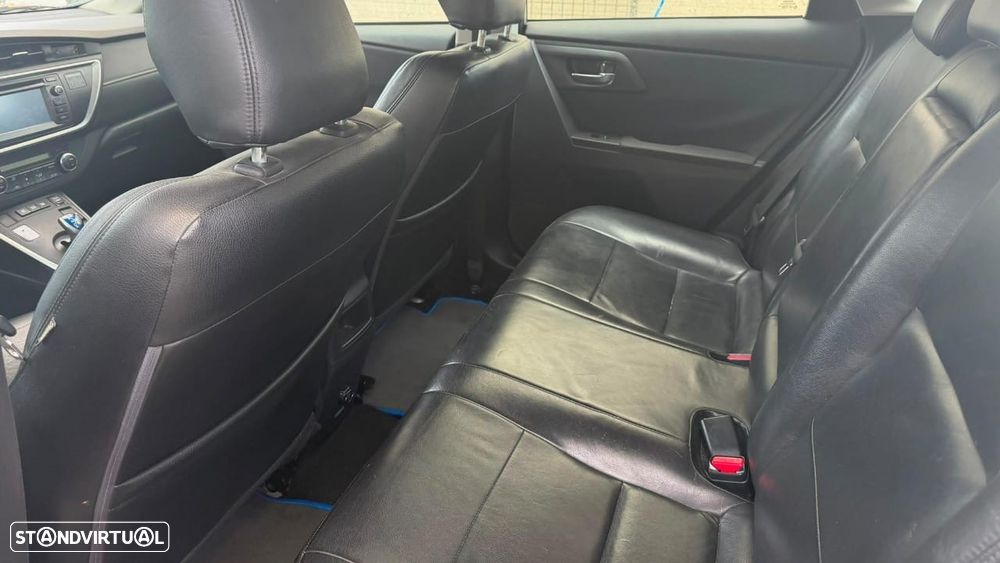Toyota Auris Touring Sports 1.8 HSD Exclusive +TSS+Navi - 5
