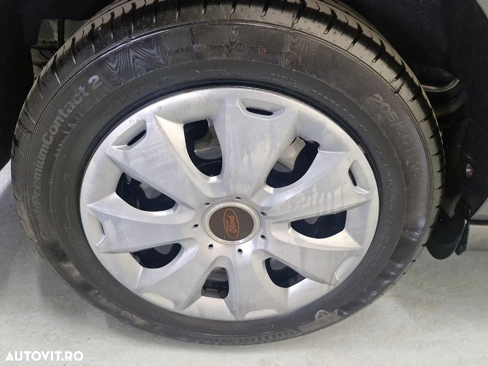 Ford TRANZIT CONNECT - 4