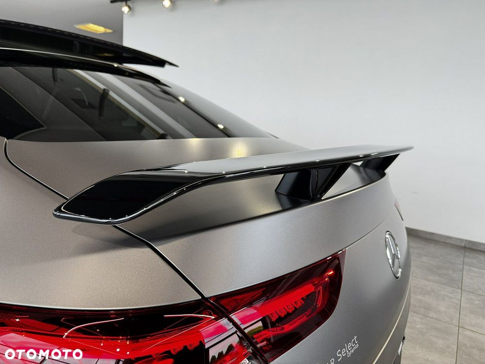 Mercedes-Benz CLA - 13