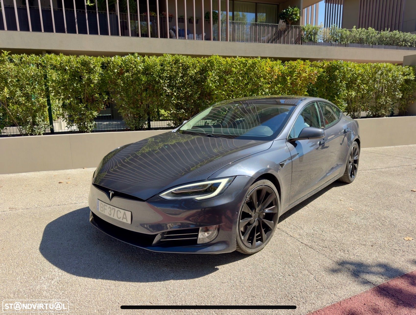 Tesla Model S 100 kWh Standard Range AWD - 1