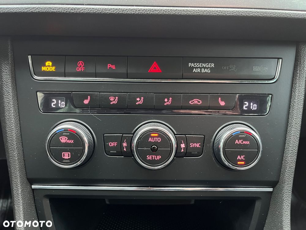Seat Leon 2.0 TDI FR S&S - 17