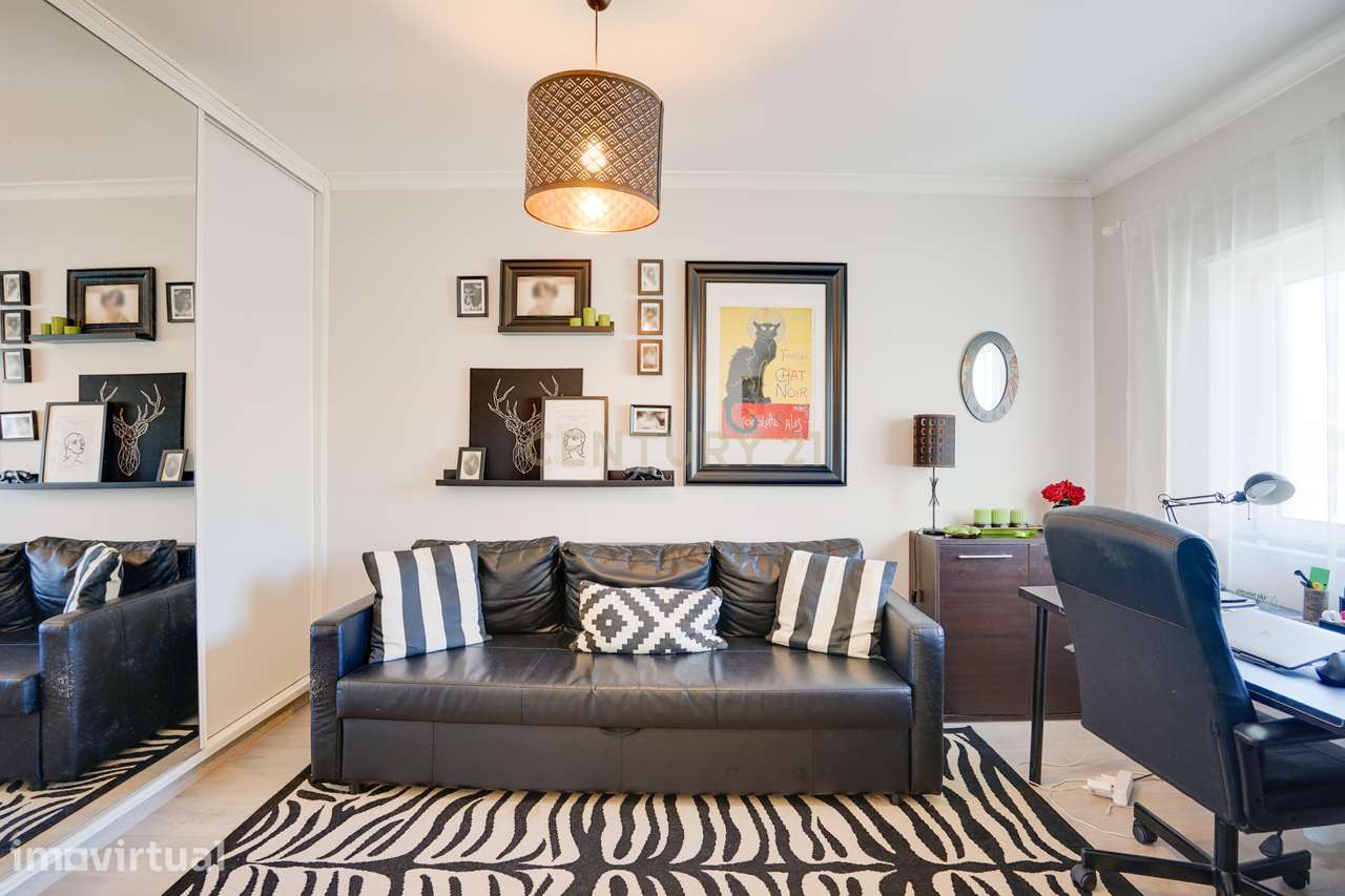 Arrenda-se excelente Duplex T4 em Caxias - Grande imagem: 2/46