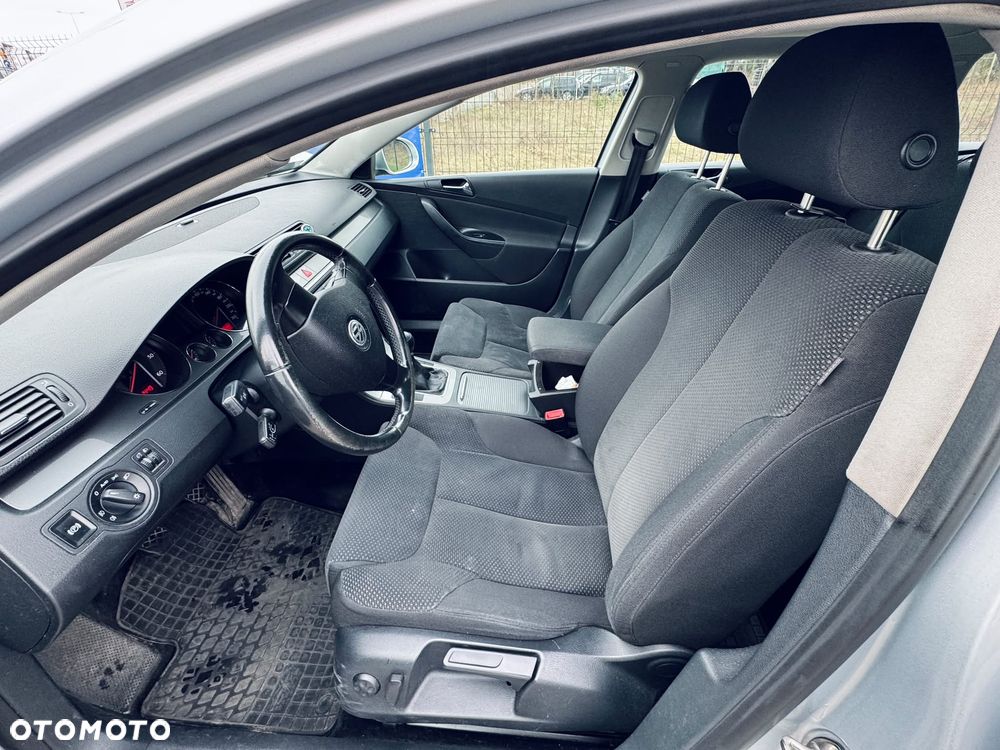 Volkswagen Passat 2.0 TDI Trendline - 7