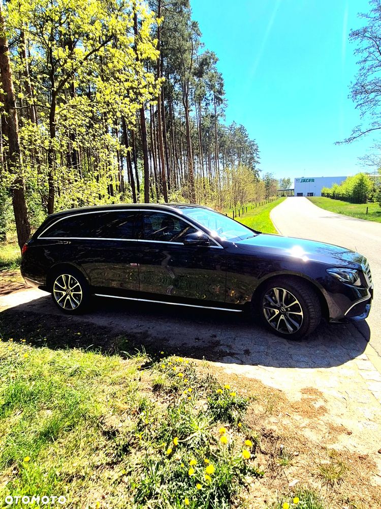 Mercedes-Benz Klasa E 350 d 4Matic 9G-TRONIC - 4