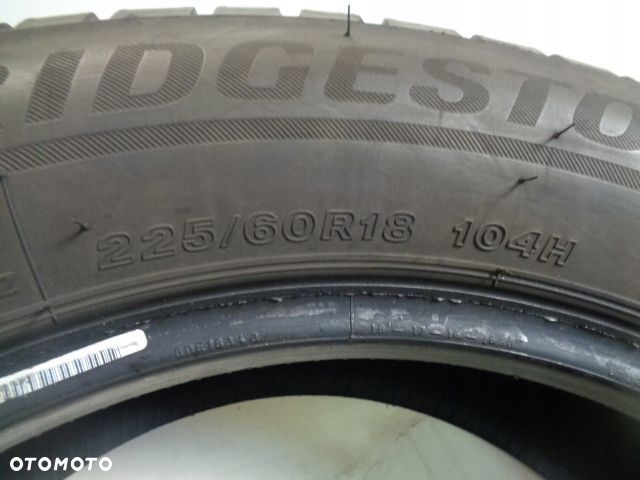 4X BRIDGESTONE BLIZZAK LM001 225/60R18 104H - 11