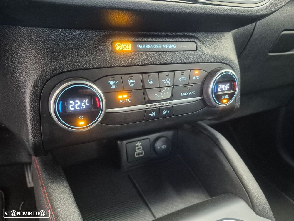 Ford Kuga 1.5 EcoBoost ST-Line - 14