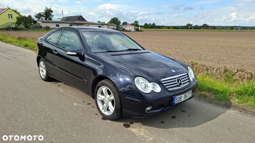 Mercedes-Benz Klasa C 320 Avantgarde - 9