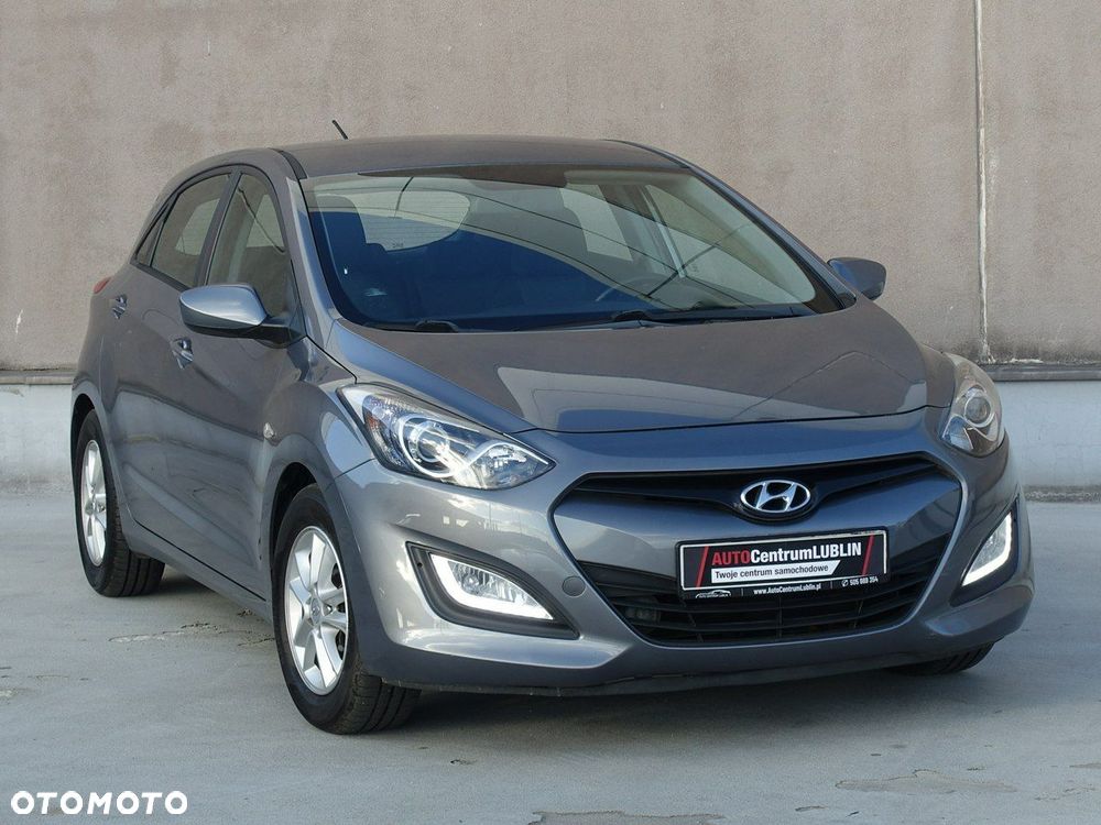 Hyundai i30 1.4 Comfort - 1