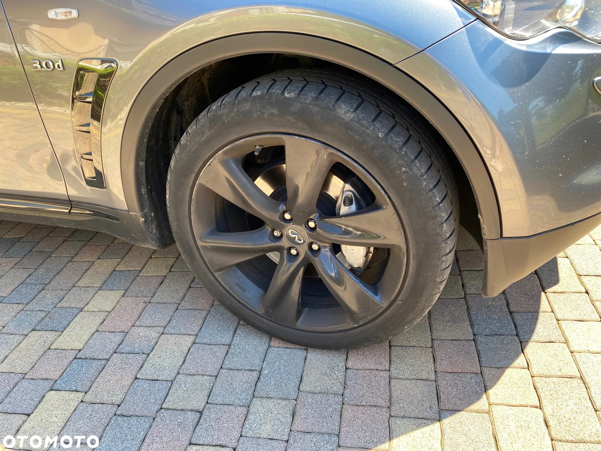 Infiniti Q70 3.0d S Premium - 18