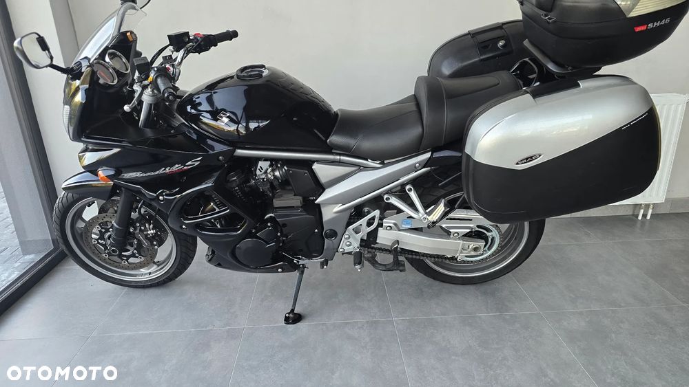 Suzuki Bandit - 31