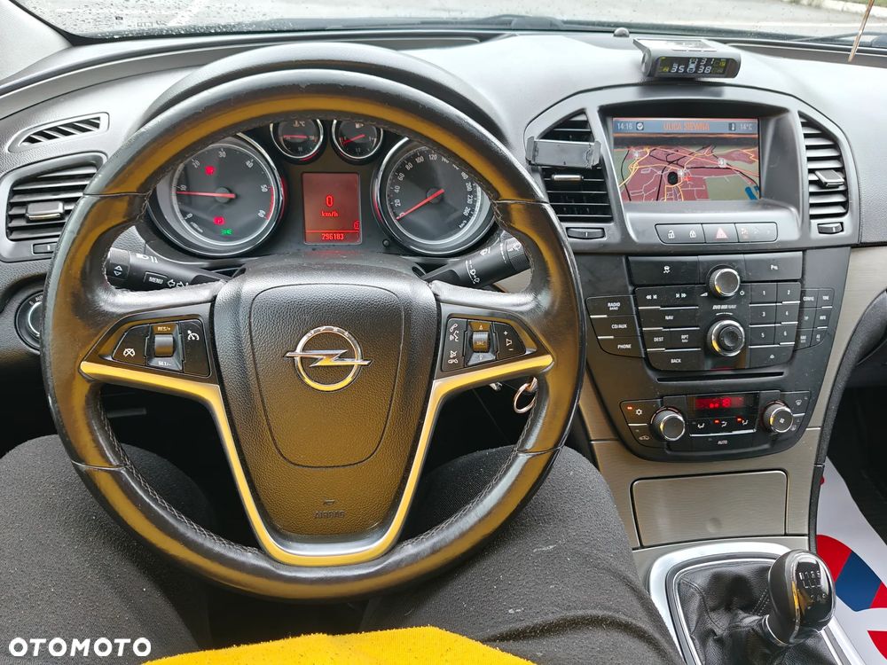 Opel Insignia 2.0 CDTI - 21