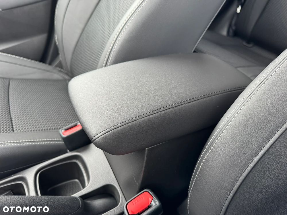 Suzuki SX4 S-Cross - 23