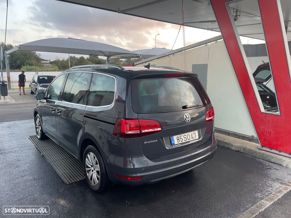 VW Sharan 2.0 TDI Confortline - 3