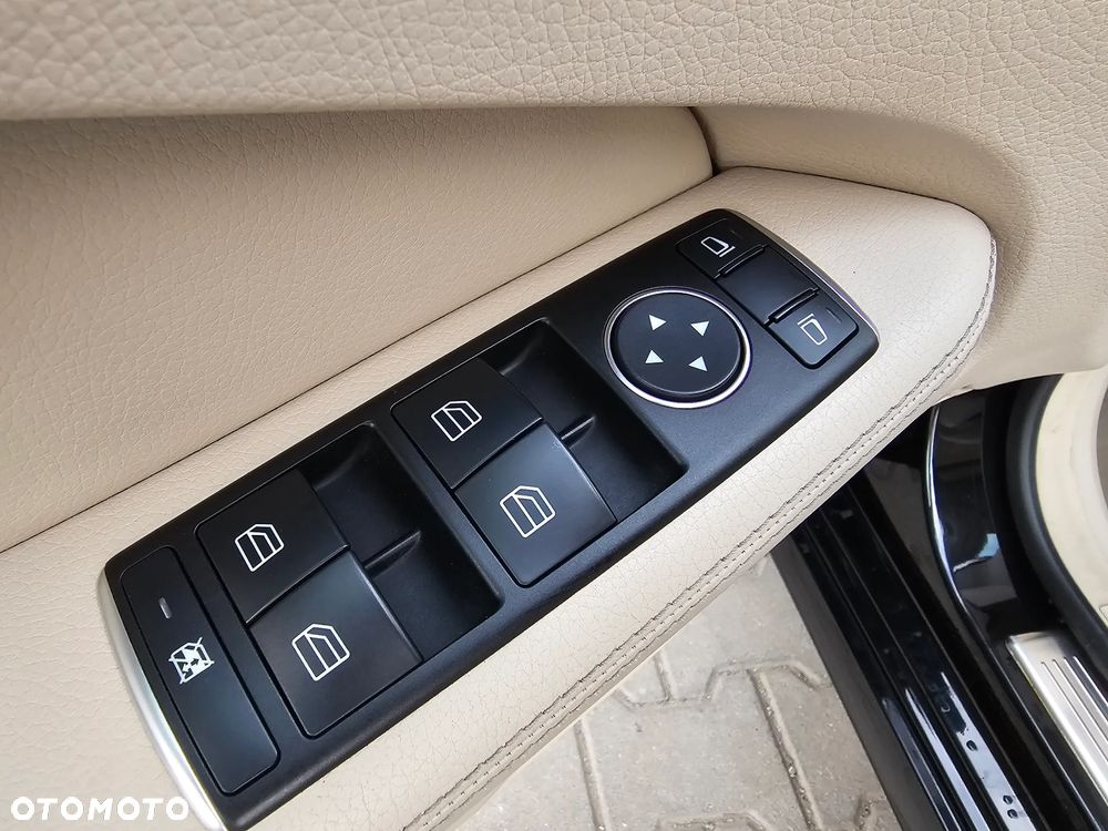 Mercedes-Benz Klasa E 220 CDI Avantgarde - 26