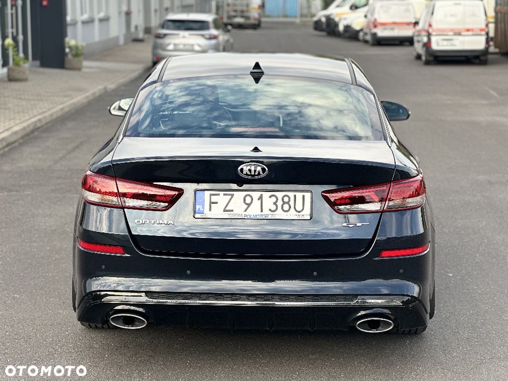 Kia Optima - 6