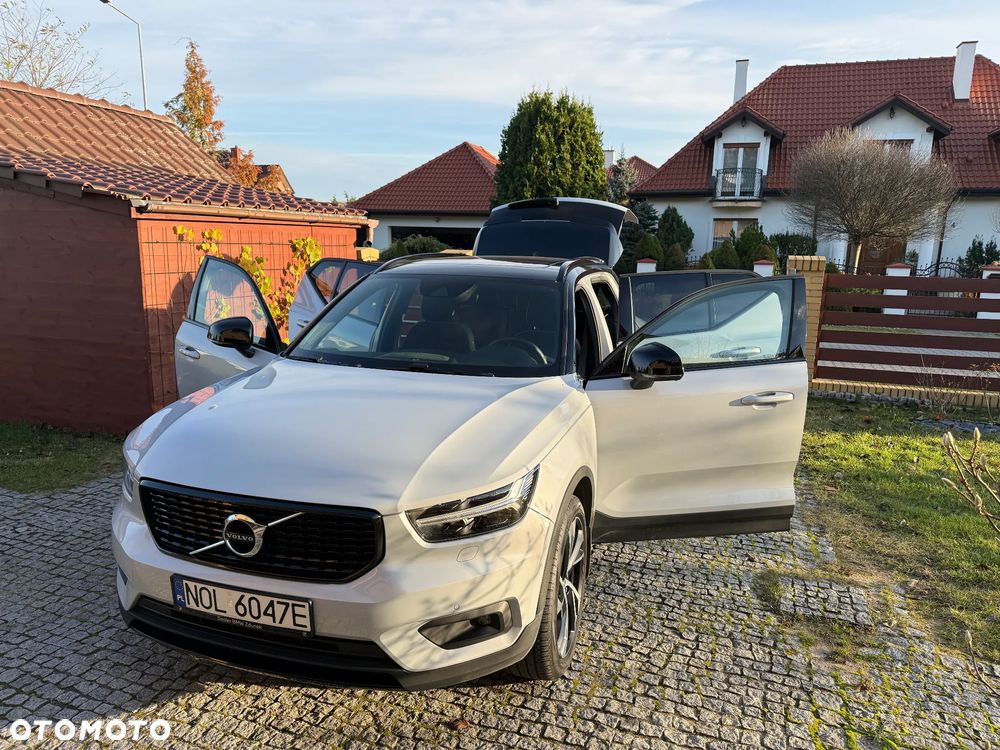 Volvo XC 40 T5 AWD R-Design - 12