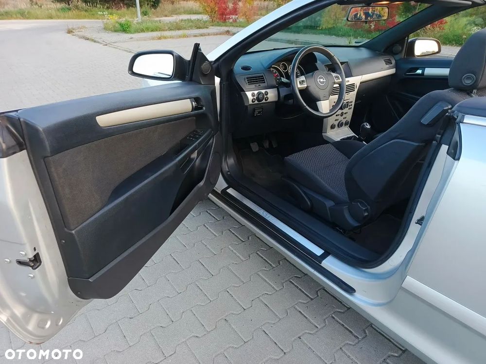 Opel Astra 1.8 Endless Summer - 20