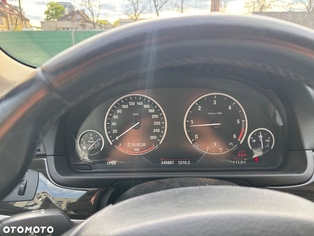 BMW Seria 5 520d xDrive Luxury Line - 36