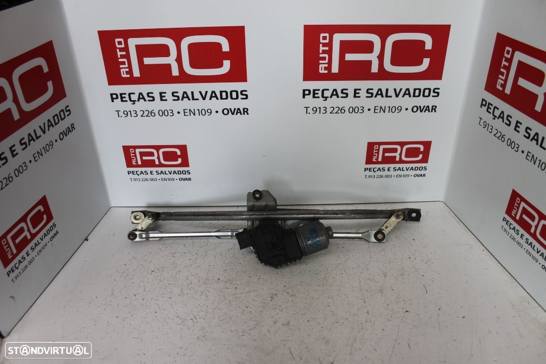 Limpa Para Brisas VW Passat - 1