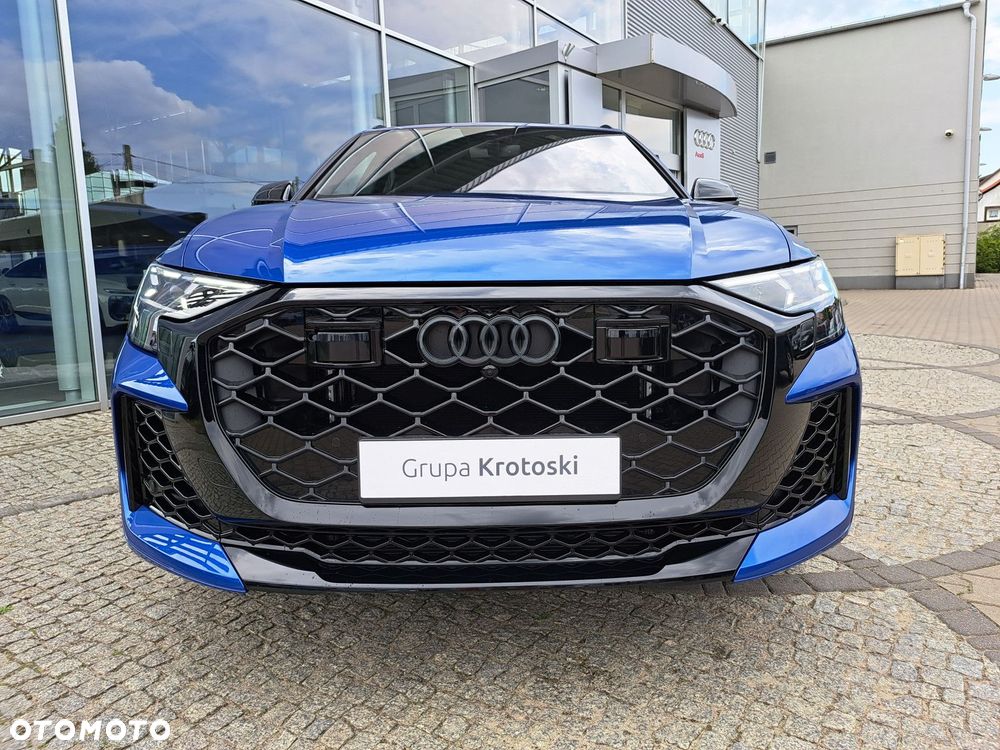 Audi RS Q8 - 12