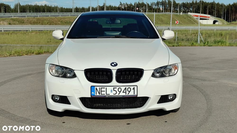 BMW Seria 3 320i Edition Exclusive - 21