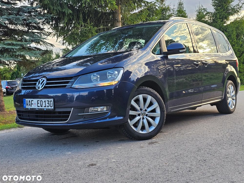 Volkswagen Sharan 2.0 TDI Trendline DSG - 24