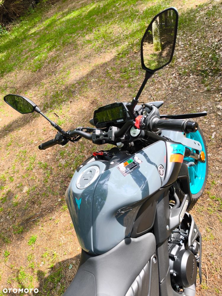 Yamaha MT - 6