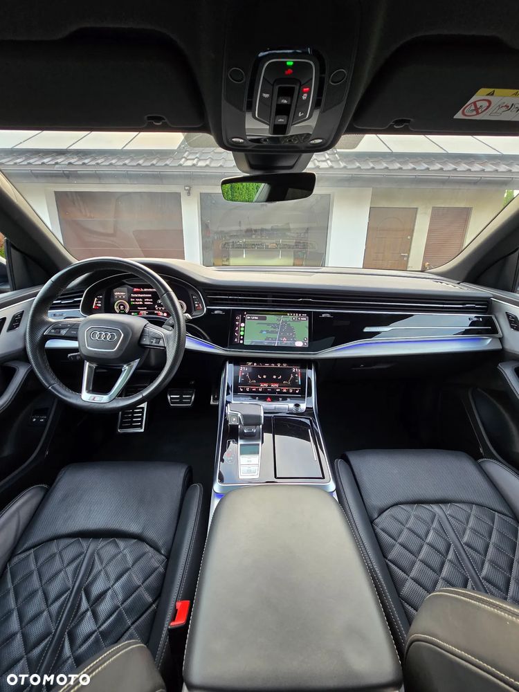 Audi Q8 - 6
