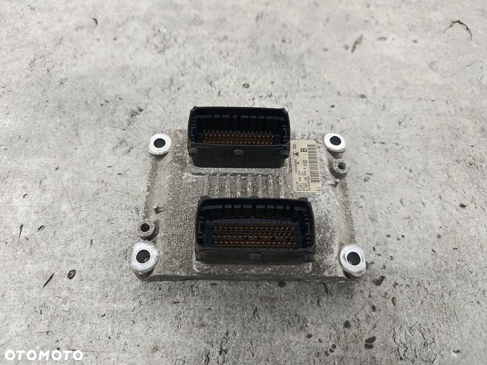 KOMPUTER, STEROWNIK FIAT STILO 0055195273  0261208204 1.4 16V - 1