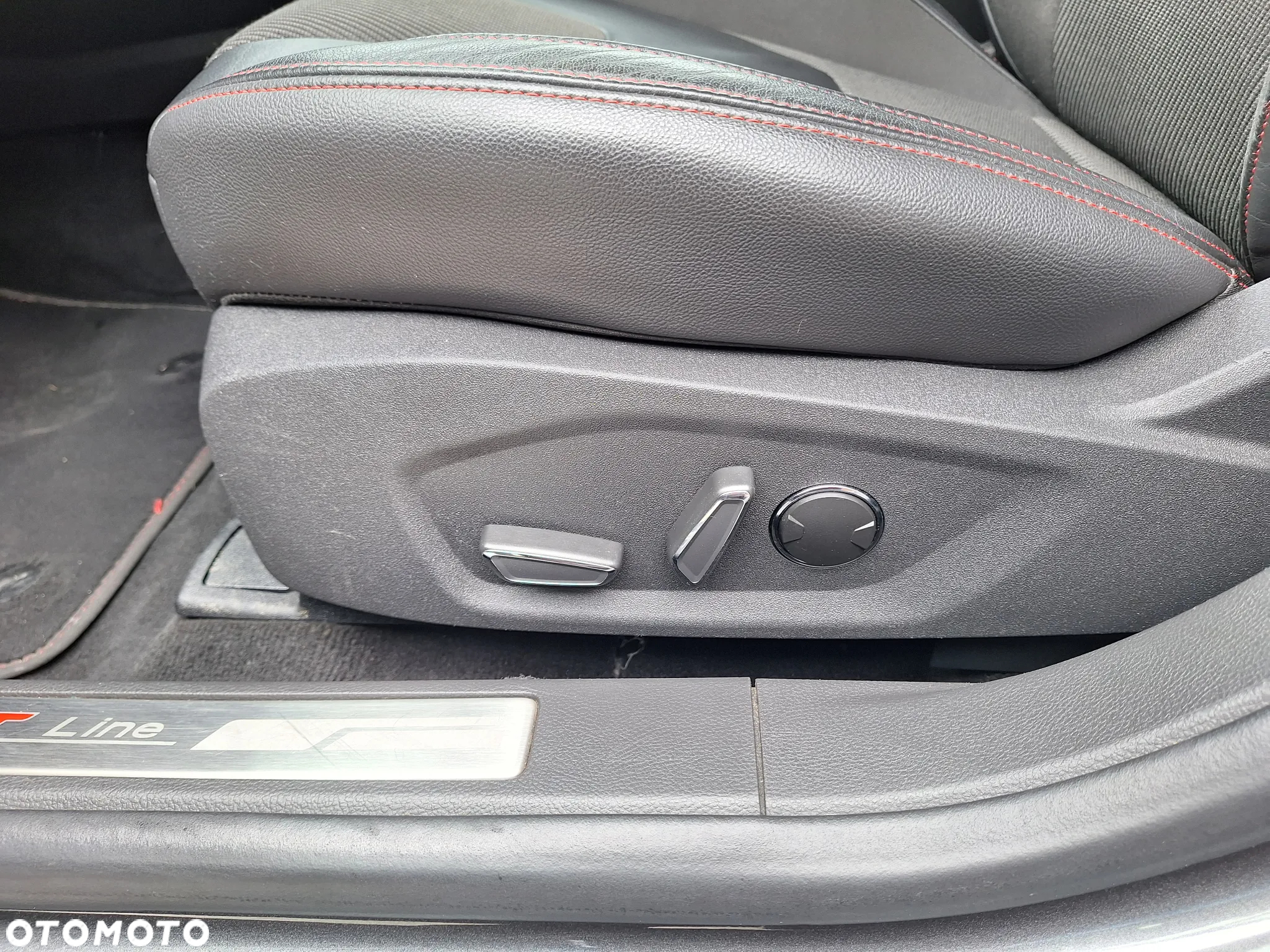 Ford Mondeo 2.0 EcoBlue ST-Line - 19