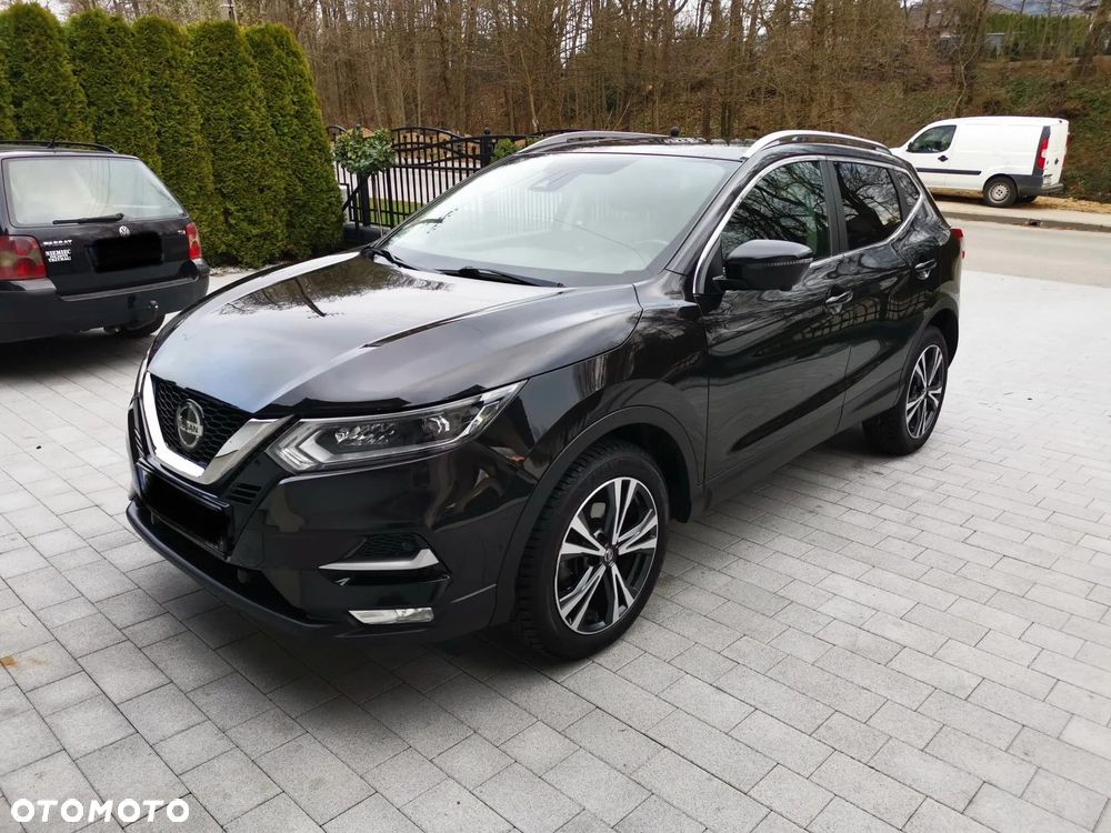 Nissan Qashqai 1.2 DIG-T Xtronic N-Connecta - 1