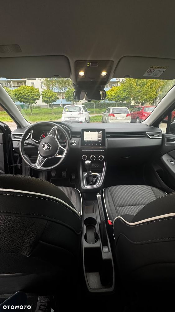 Renault Clio - 6