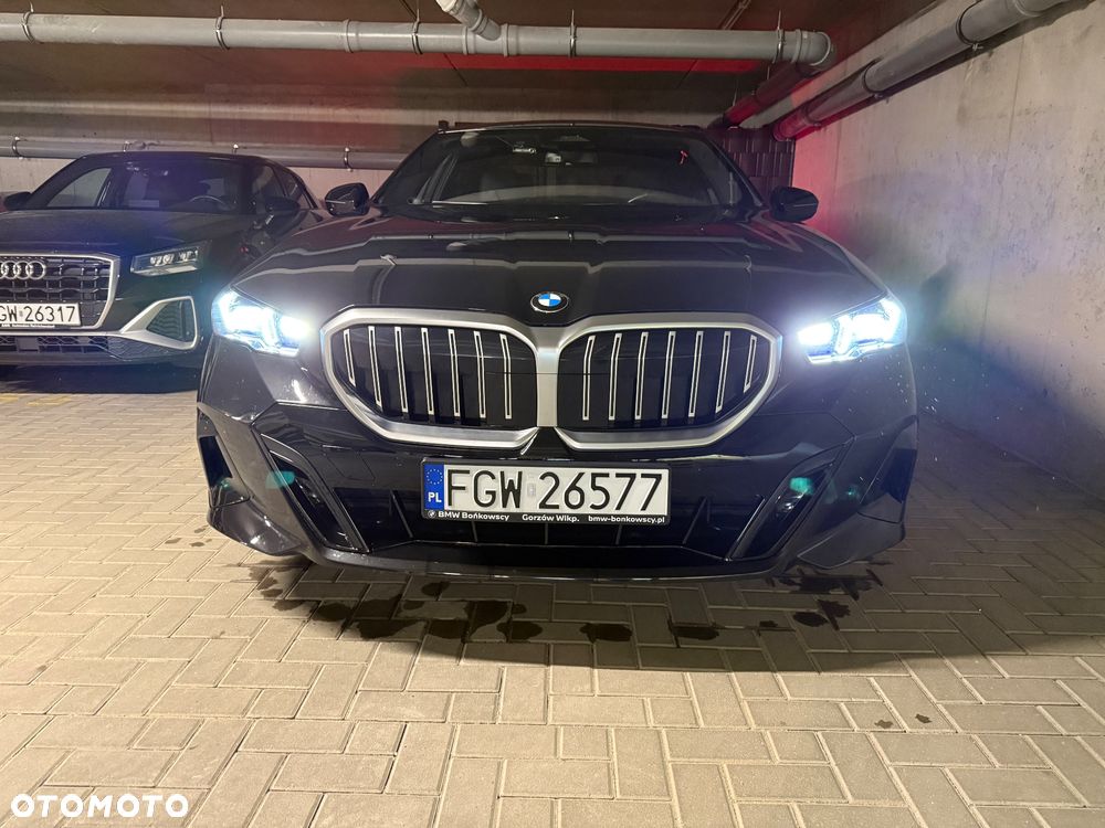 BMW Seria 5 520d xDrive mHEV M Sport - 17