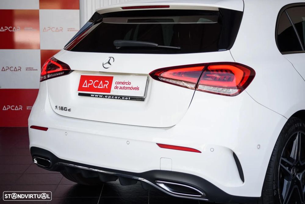 Mercedes-Benz A 180 d AMG Line - 13
