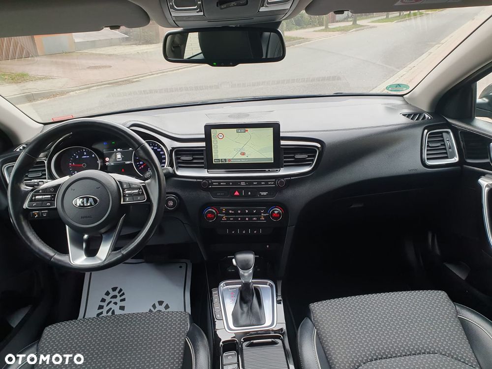 Kia Ceed 1.6 CRDi DCT Spirit - 9