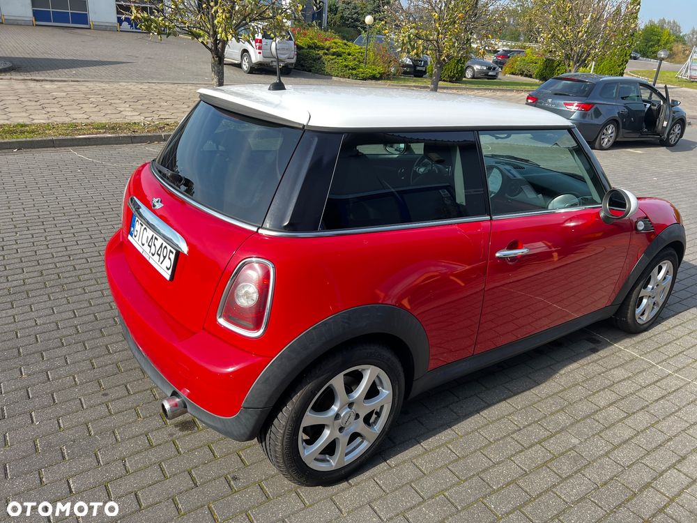 MINI Cooper Standard - 2