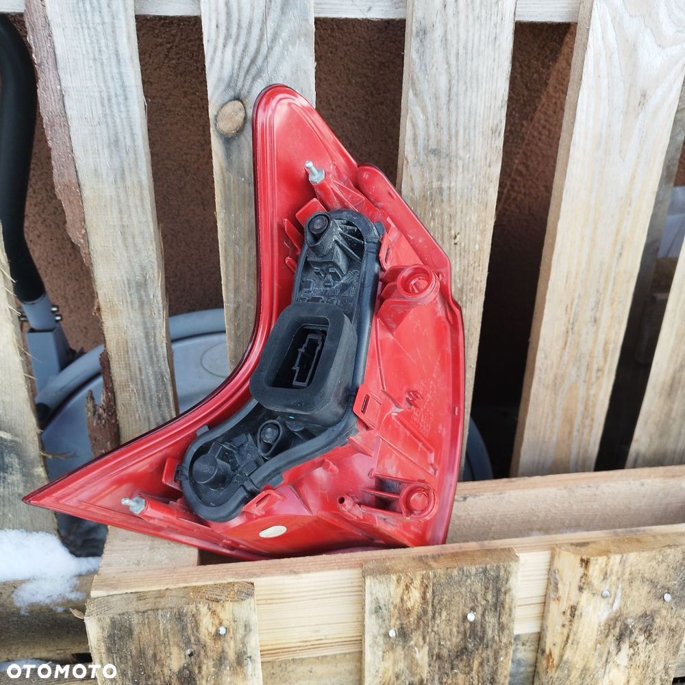 Lampa prawa Peugeot 308 rocznik 09 do 16 - 5