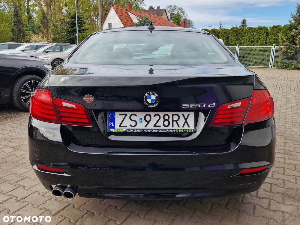 BMW Seria 5 520d Modern Line - 11