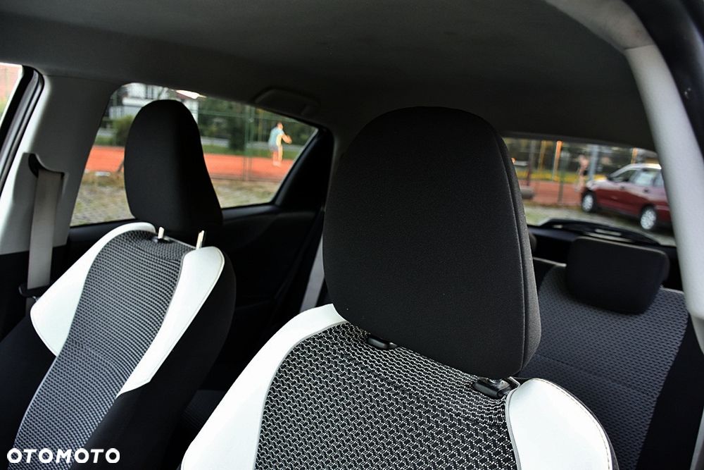 Toyota Yaris 1.33 VVT-i Edition - 30