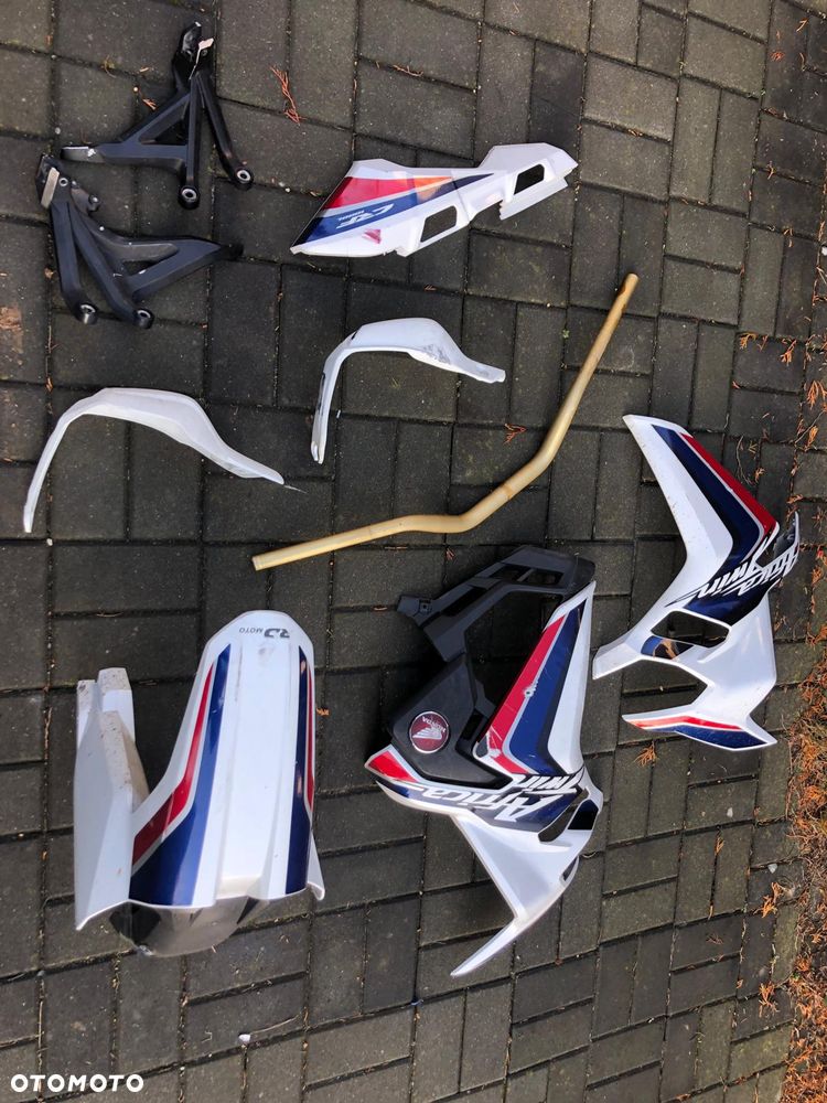 Honda CRF 1000 Handbar bok osłona błotnik kierownica  owiewka Africa Twin - 2