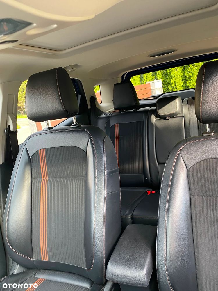 Ford EcoSport - 11