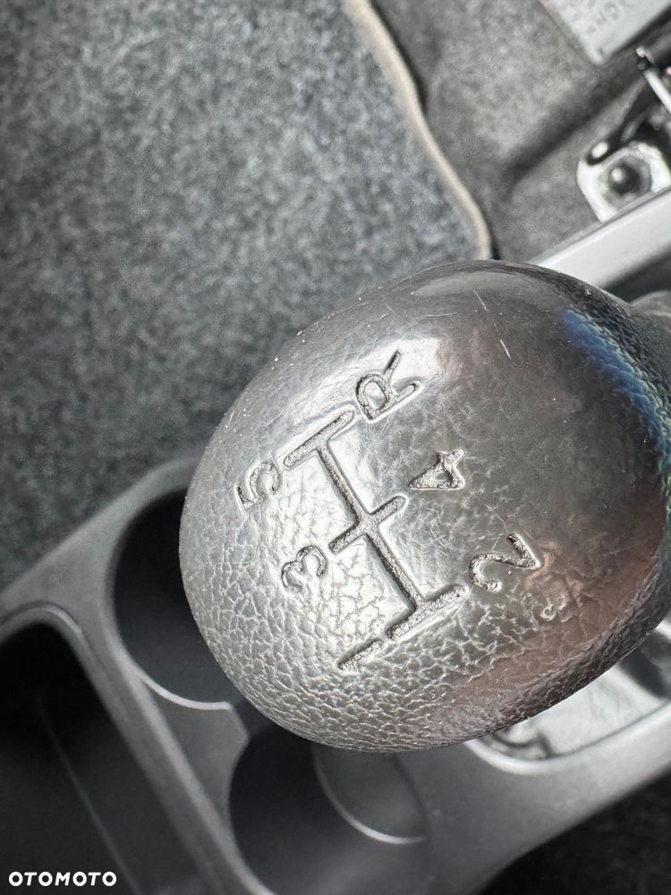 Mitsubishi Space Star - 29