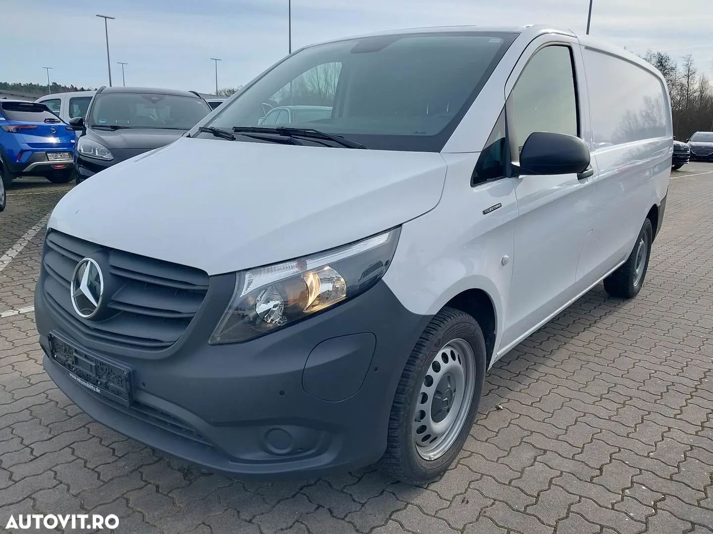 Mercedes-Benz eVito Lung - 1