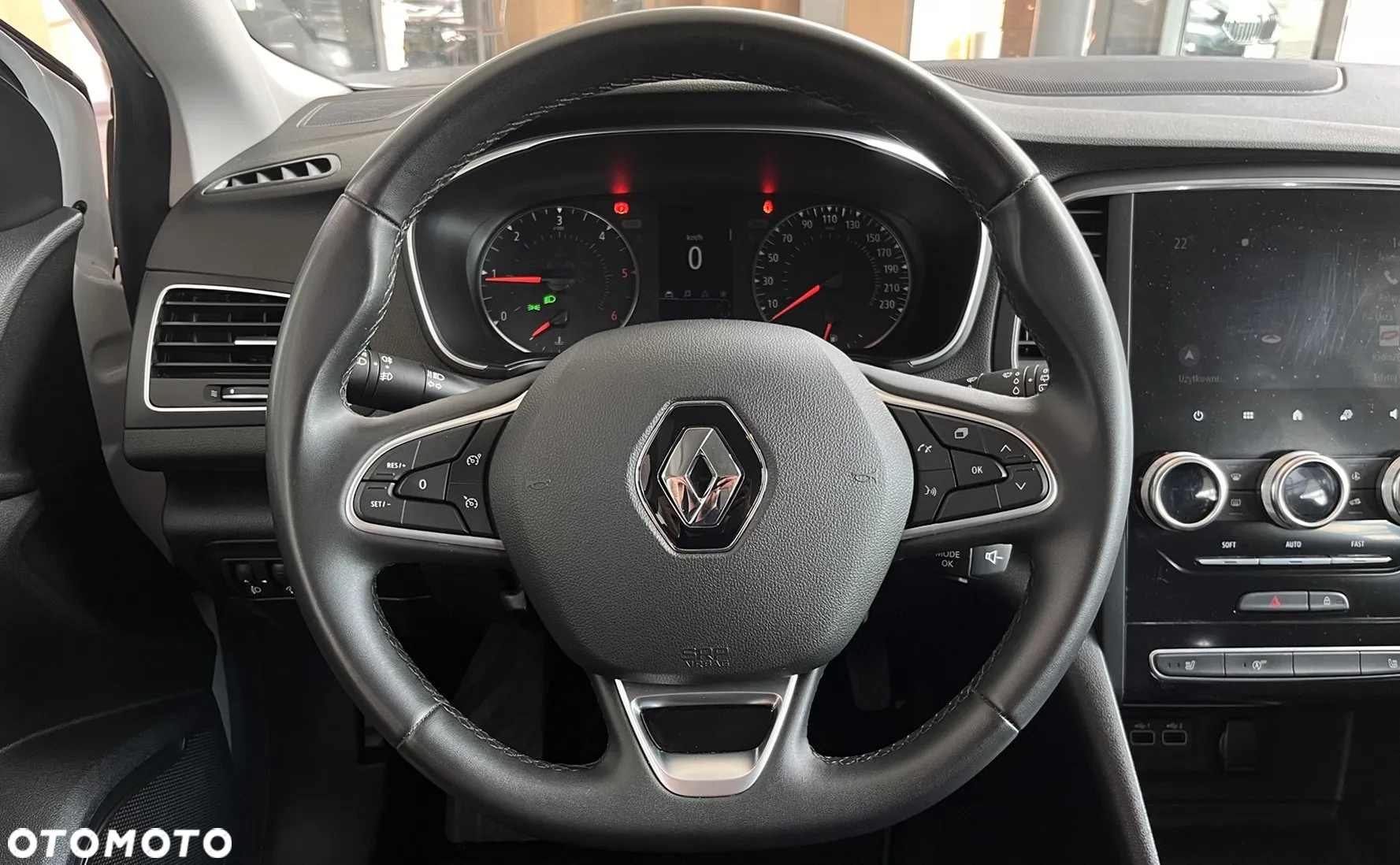 Renault Megane BLUE dCi 115 INTENS - 12