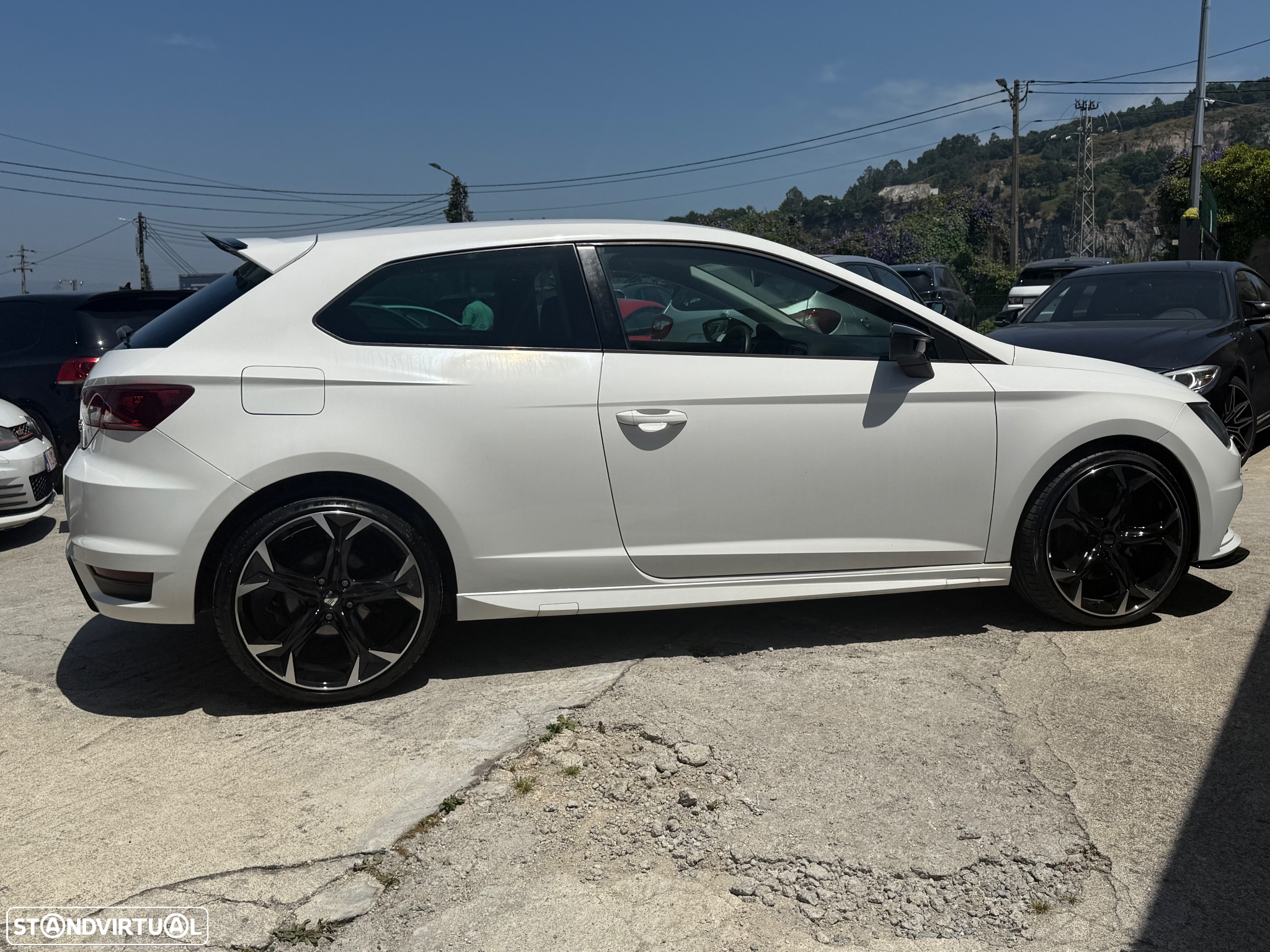 SEAT Leon SC 2.0 TDI FR S/S - 17
