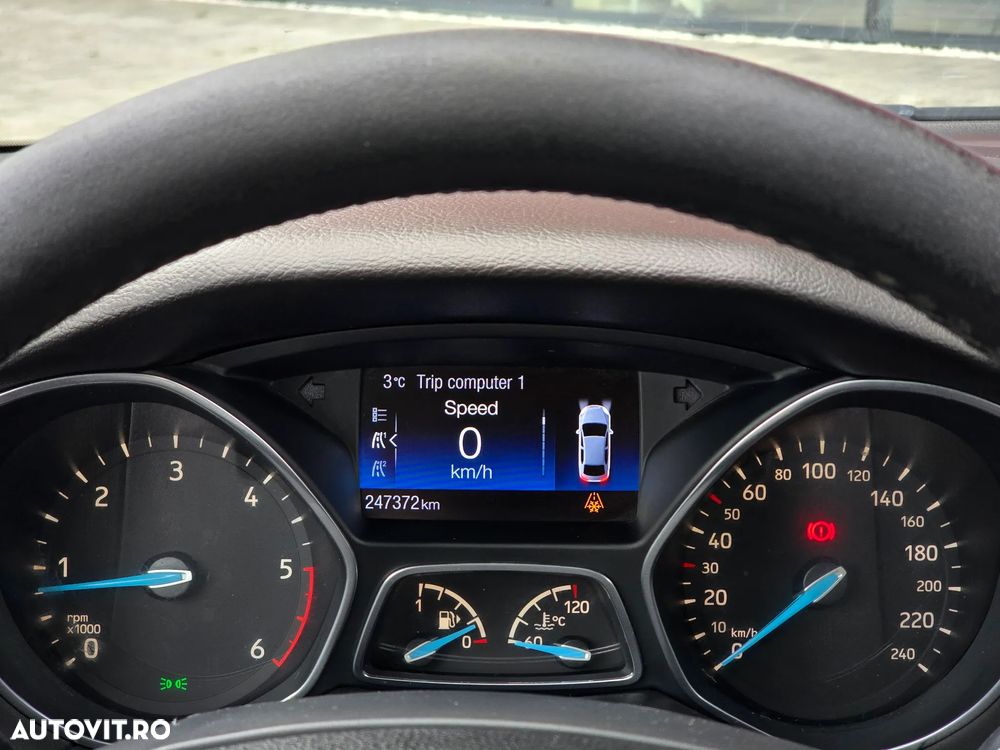 Ford Focus 1.5 TDCi DPF Start-Stopp-System Titanium - 16