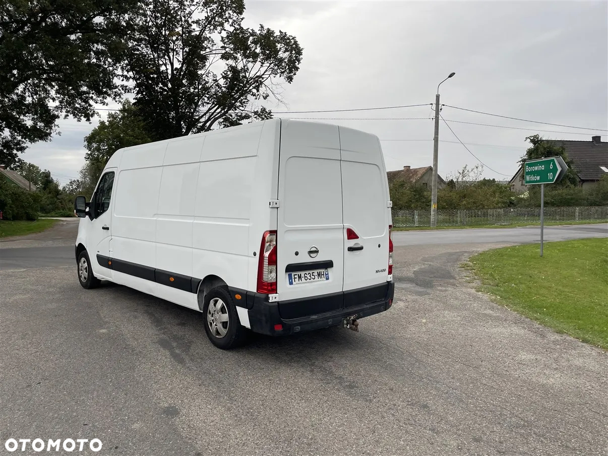 Nissan NV400 - 8